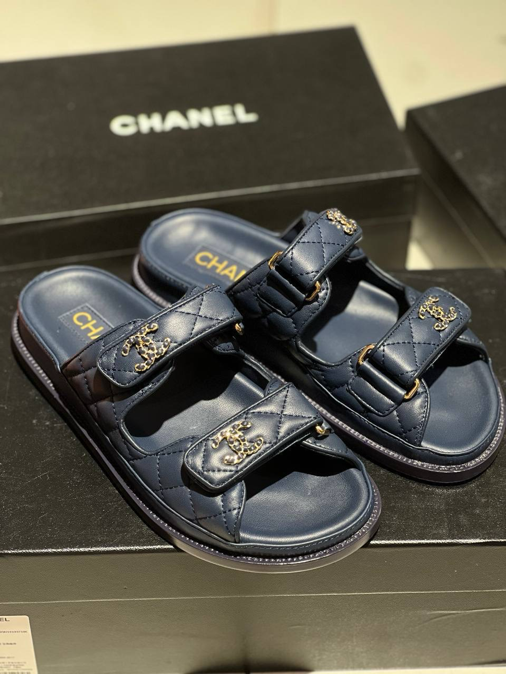 Сандалии Chanel