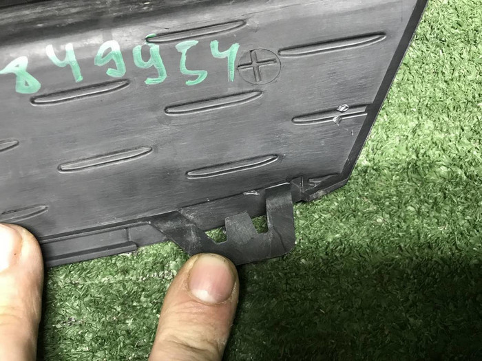 Накладка перед. бампера Mercedes E W213 20-23 AMG