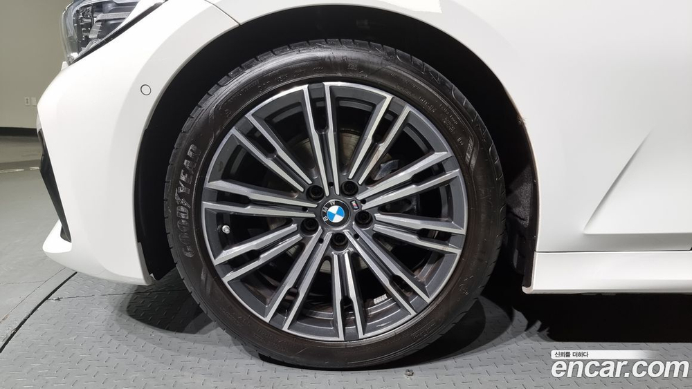 BMW 3 Series (G20) 320i M Sports (11.2021)