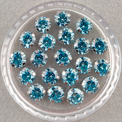 Фианиты шатоны в оправах, аквамариновый/платина