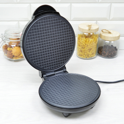 Вафельница HomeStar HS-2028 1200Вт