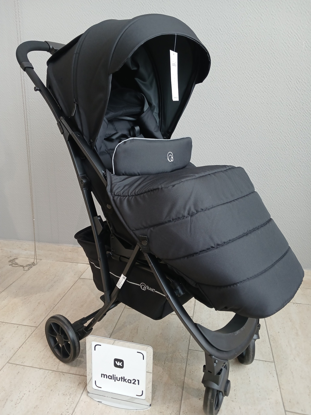 Коляска детская RANT "LARGO" RA054 Onyx Black 2024