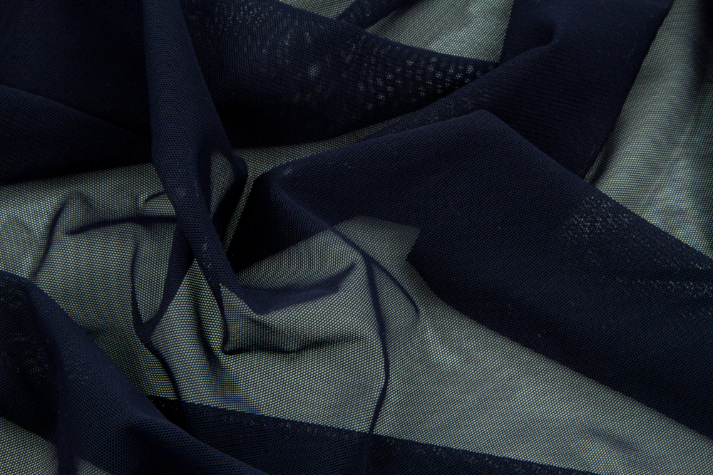 Сетка эластичная иссиня-черная отрезом 75х50 см (Турция)