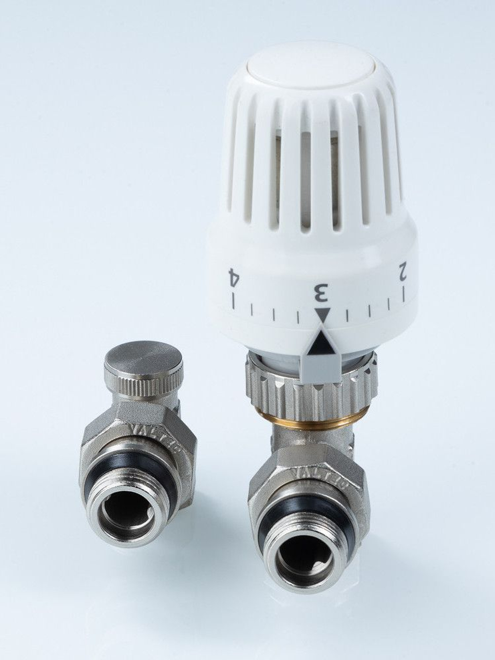 Комплект термостатический для радиатора 1/2" угловой VALTEC (VT.045.N.04)