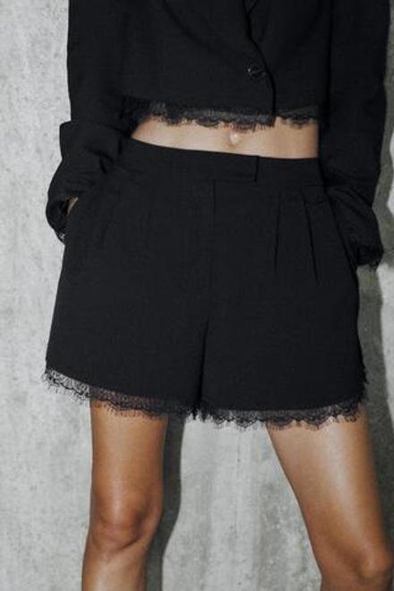ZARA ШОРТЫ-БЕРМУДЫ С КРУЖЕВОМ, ЧЕРНЫЙ