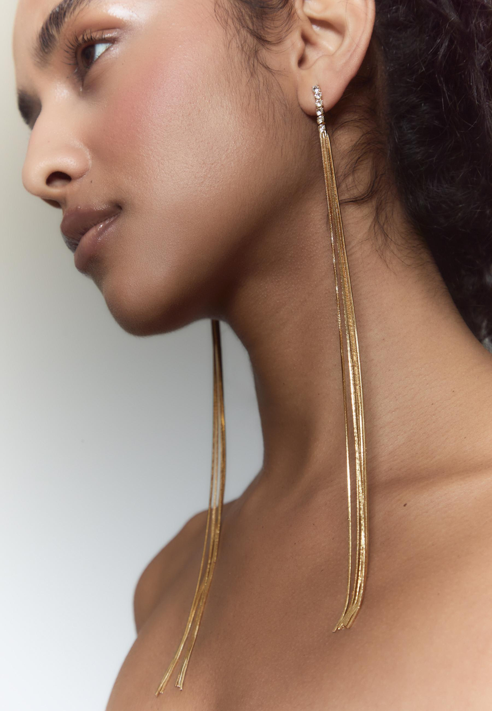 STRADIVARIUS Длинные серьги-подвески со стразами, золотой