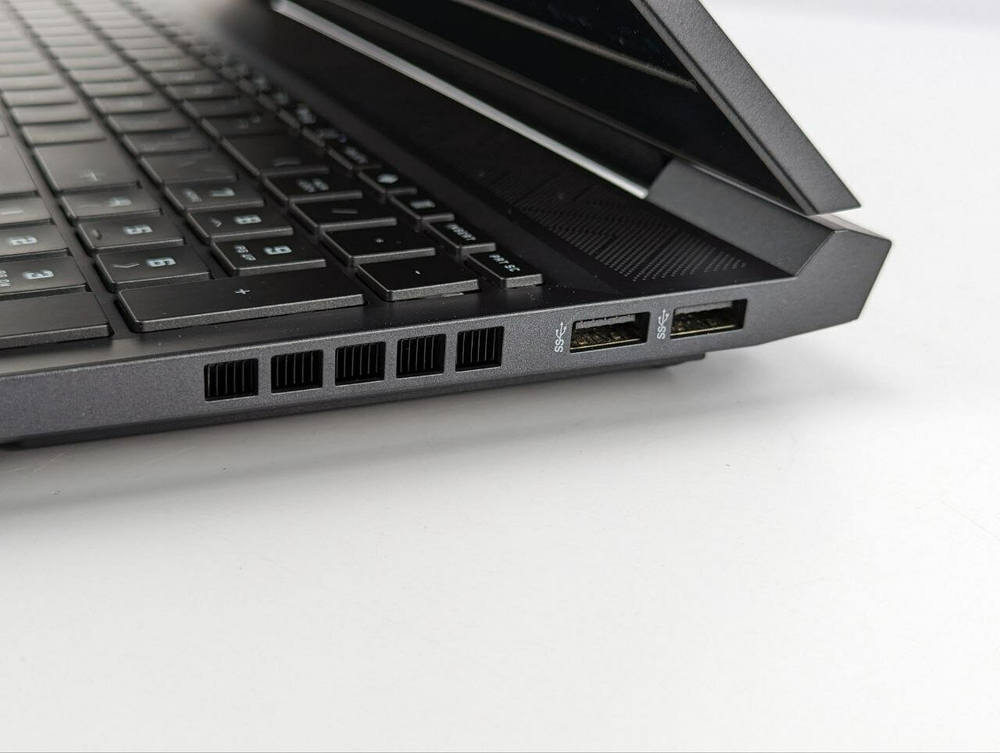 Игровой Ноутбук Hp Victus Ryzen 5 5600H/16GB(RAM)/512GB(SSD)/RTX3060/16.1/FHD/144Hz/IPS/Win11