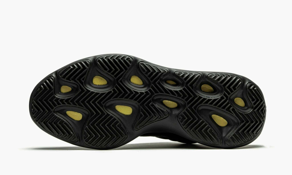 Yeezy 700 V3 "Alvah"