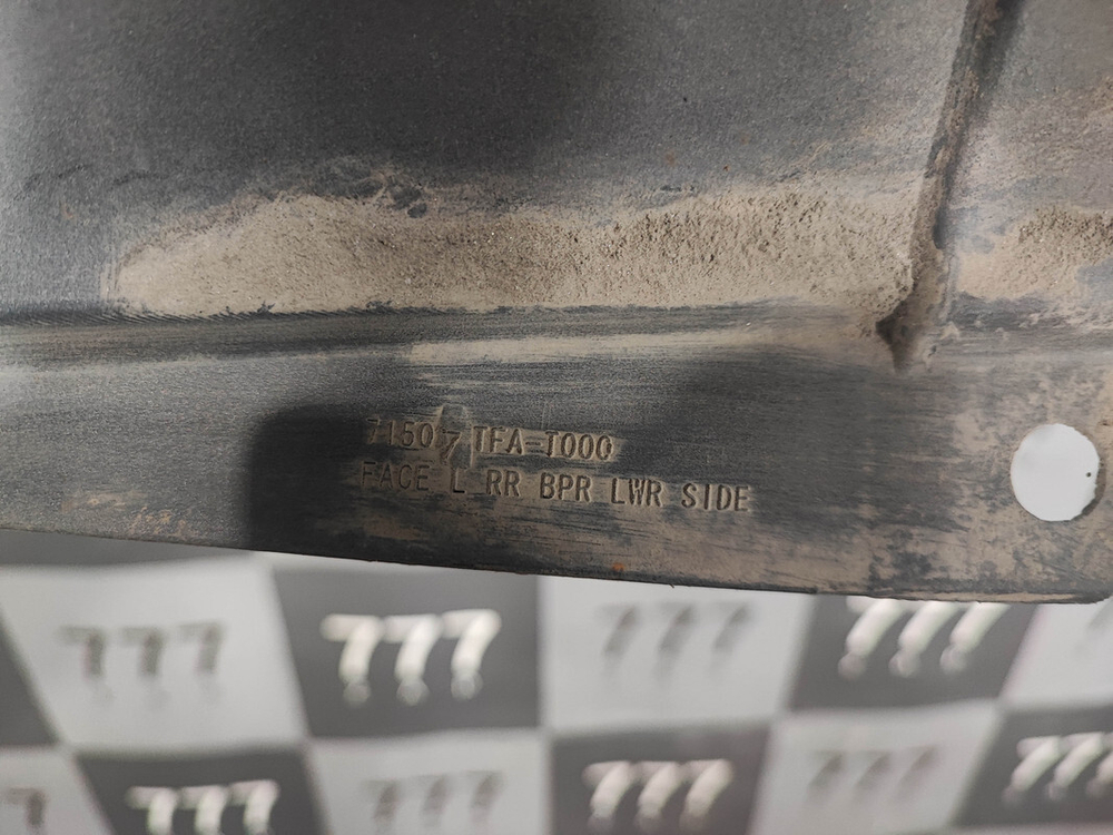 Накладка заднего бампера правая Honda CR-V 4 14-18 Б/У Оригинал 71507TFAT000