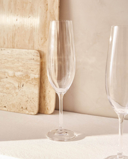 ZARA HOME БОКАЛ ИЗ СТЕКЛА С ВОЛНИСТЫМИ ДЕТАЛЯМИ