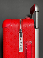 Чемодан Louis Vuitton