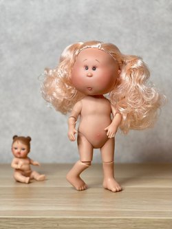 Кукла Nines виниловая 30см MIA CASE шарнирная (3509)