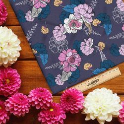 Ткань барби векторные цветы на фиолетовом