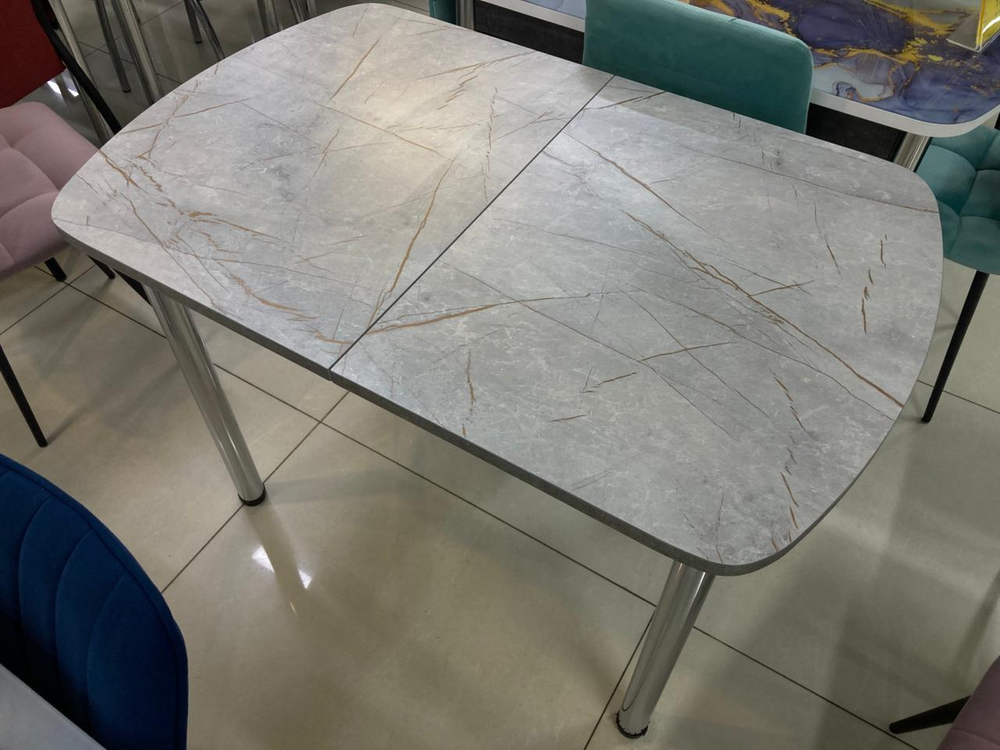 Стол разд Пластиковый подстолье прямое хром Царг.пояс бетон темный Ст-ца каспий серый (кам.т)