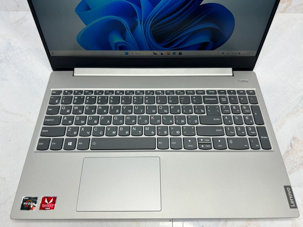 Ноутбук Lenovo IdeaPad S340-15API (81NC00JDRU) 15.6" AMD Ryzen 3 3200U/RAM 8GB/SSD 512GB/AMD Radeon Vega 3/1920*1080/Windows 11/Подсветка кл-ры: нет/серый. Состояние: B1