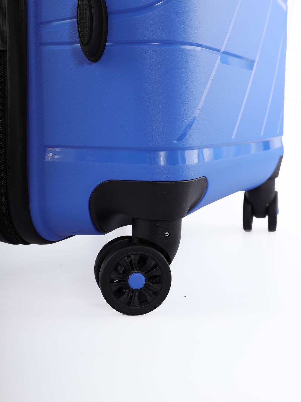 Чемодан 463 / Полипропилен