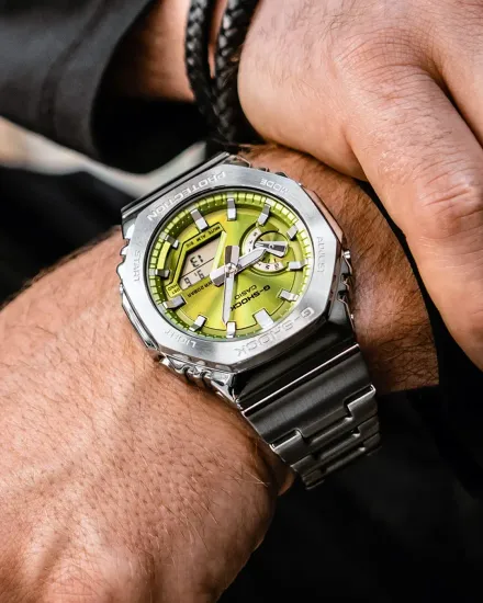 Наручные часы Casio G-Shock GM-2110D-3AER