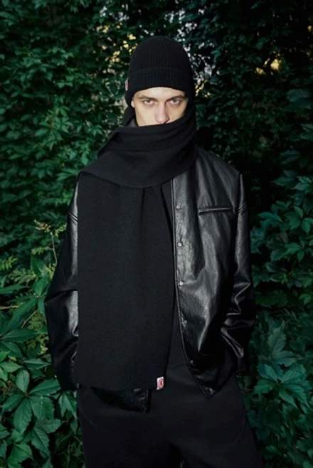 Шарф из шерсти мериноса черный