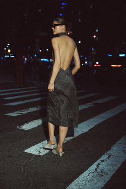 ZARA ПЛАТЬЕ ХАЛТЕР В ГОРОШЕК — ZW COLLECTION, ЧЕРНЫЙ/ЭКРЮ