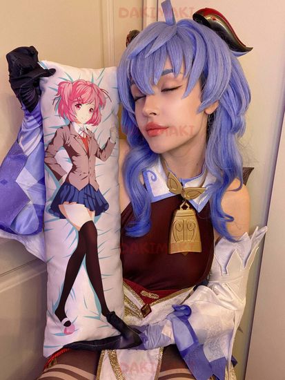 Мини дакимакура Нацуки из Доки Доки арт. M0206, 60х20 см