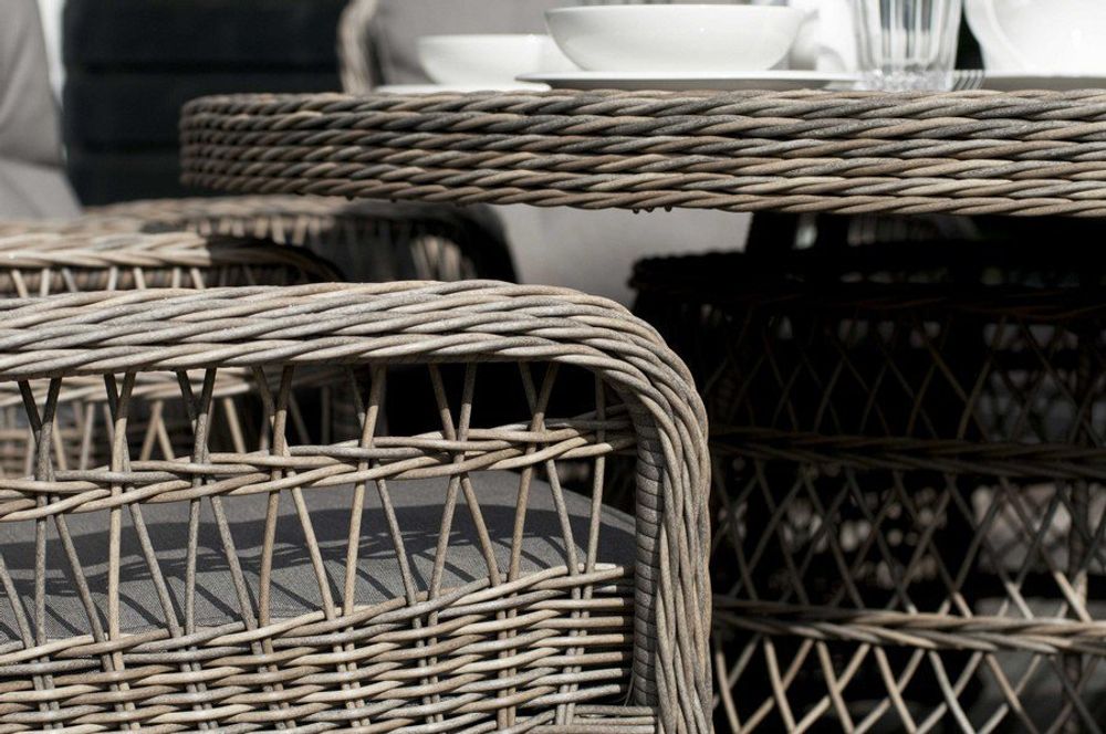 Цесена, кресло плетеное из искусственного ротанга