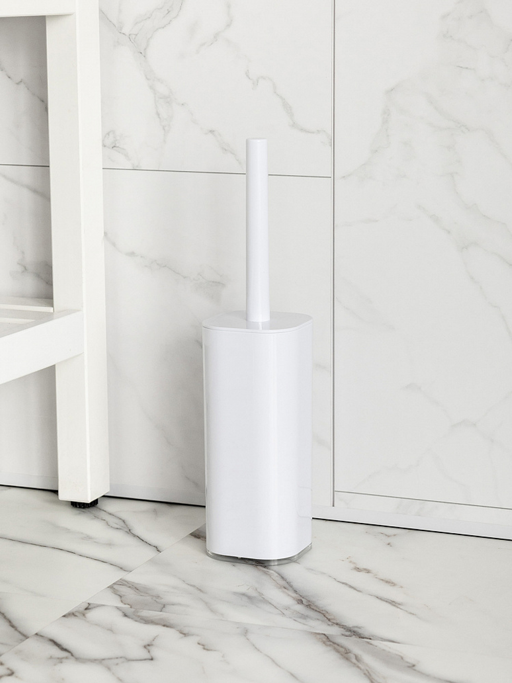 Щётка для унитаза DeNASTIA STABLE W 9,2x38,5 см, 85% ABS пластик, 5% акриловый пластик, 10% нейлон б