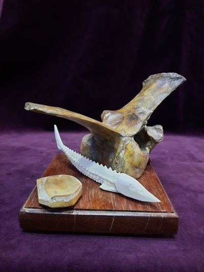 Композиция "На глубине" (малая), рог лося, ископаемая кость, бивень мамонта, красное дерево