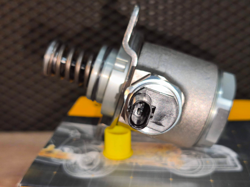 Насос топливный высокого давления  1.2 - 1.4 TSI / TFSI EA111