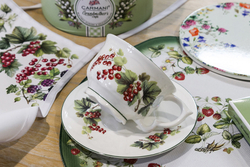 Чайная пара 340мл Carmani Красная смородина