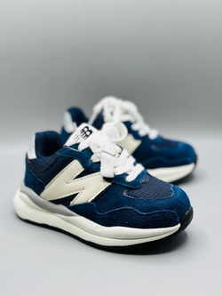 Детские кроссовки New Balance 2002
