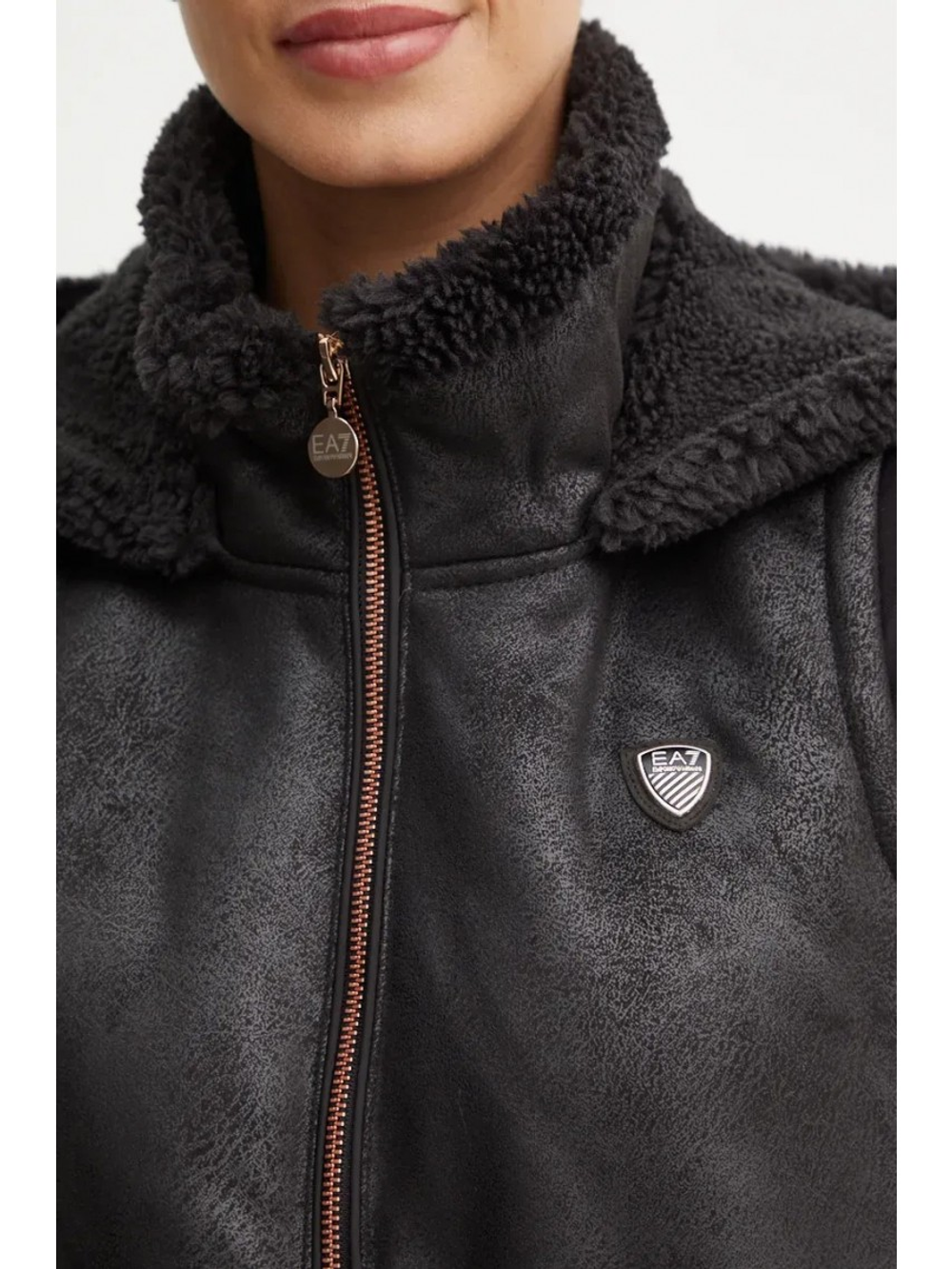 Жилет женский ЕА7 Emporio Armani