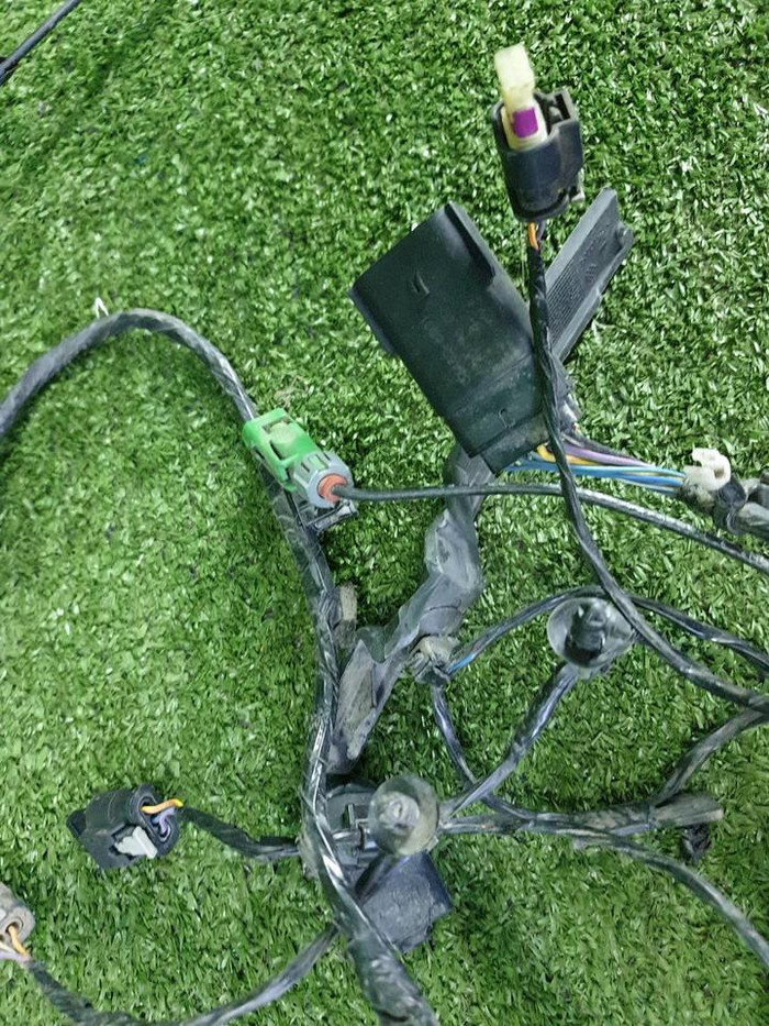 Проводка переднего бампера Land-Rover Discovery 5 (2016-н.в.)