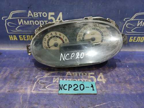 Щиток приборов TOYOTA FUNCARGO 2000
