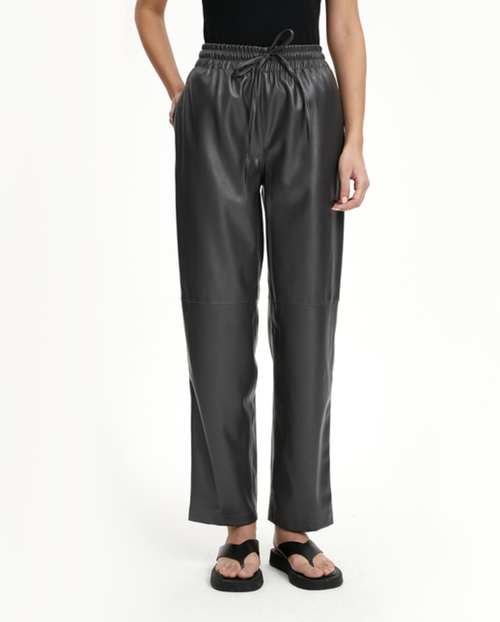 Брюки на резинке из экокожи