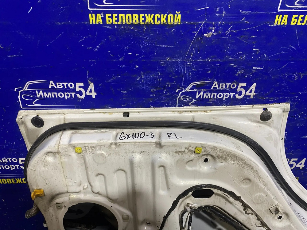 Дверь задняя левая TOYOTA MARK 2 1999