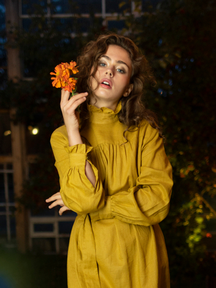 Платье "Липа" из конопляной ткани в желтом цвете