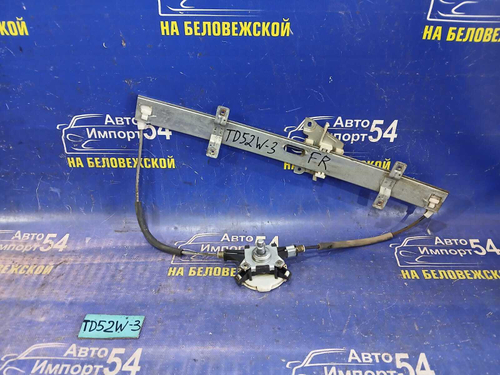 Стеклоподъемник передний правый SUZUKI ESCUDO 2000