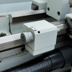 PROMA SPZ-1000 универсальный токарный станок с УЦИ