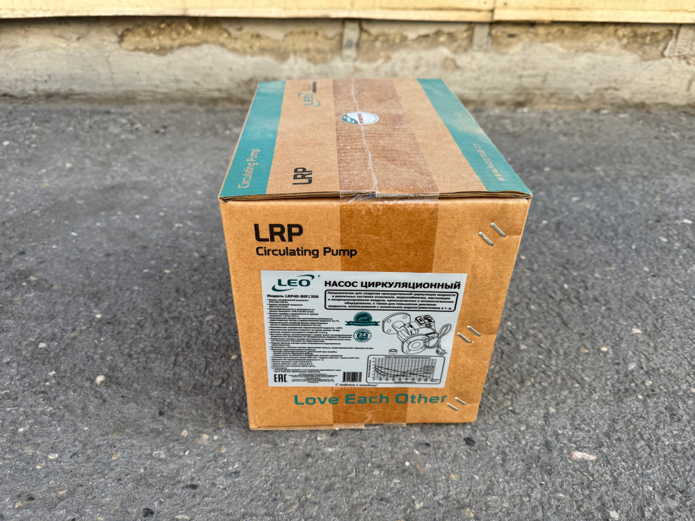 Насос циркуляционный "LEO" LRP40-80F/250
