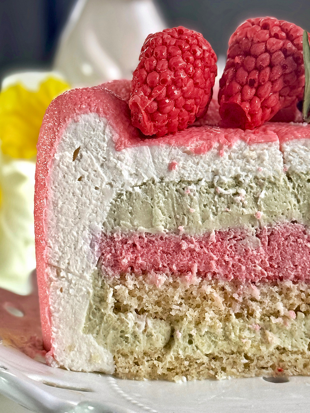 Муссовый торт "Малина-фисташка" 500 грамм (пасха)