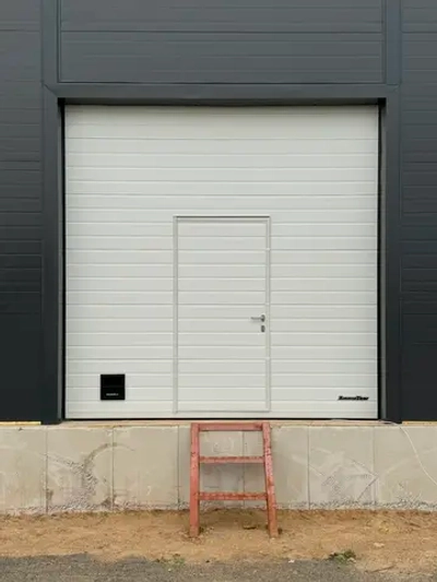 2 Cекционных ворот