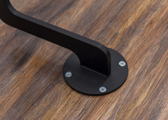 Столик Пилатто