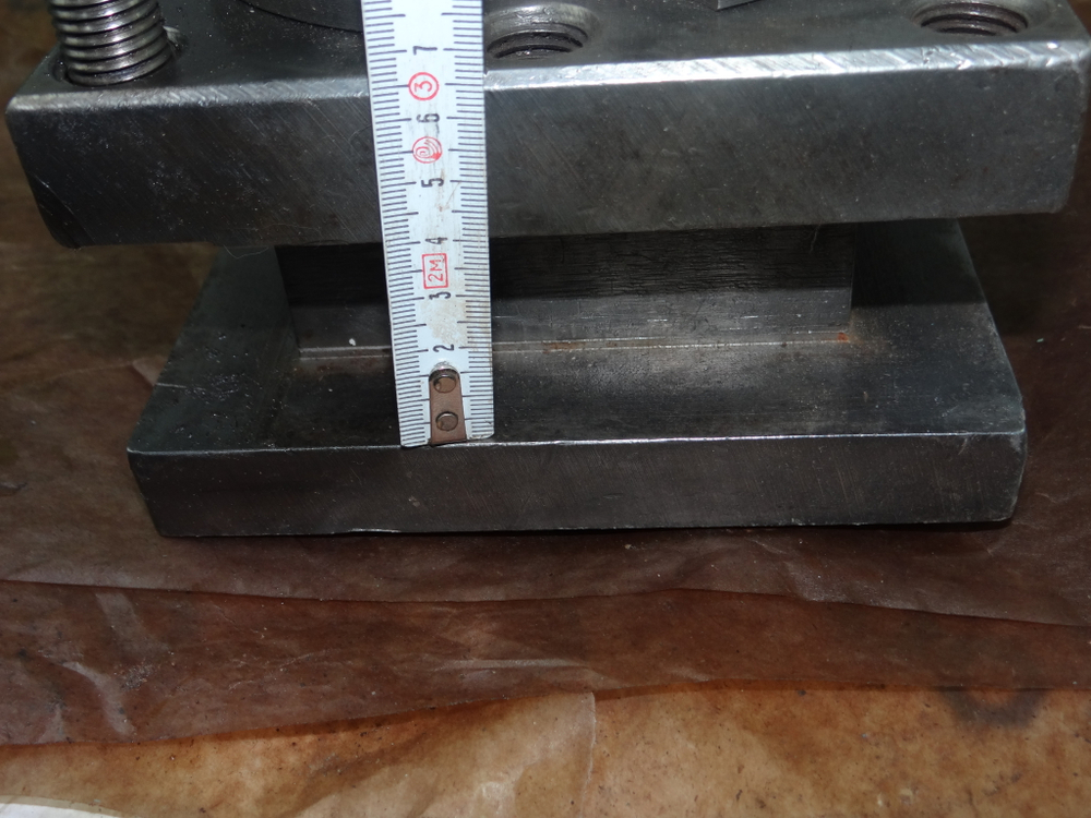 Резцедержатель 150х150х85мм (следы экспл) (арт. 2007)