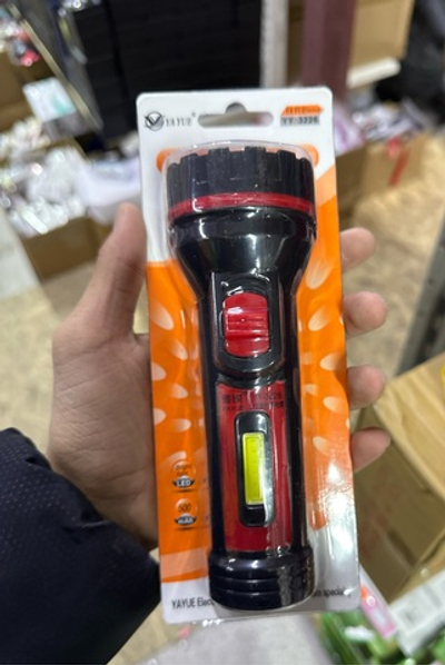 Фонарик YY-3226