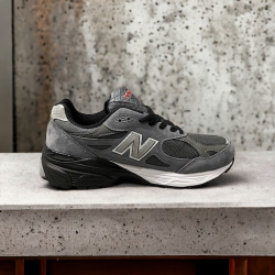 New Balance 990 • Black Gray