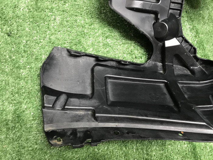 Кронштейн перед. бампера BMW X5 G05 23-нв M-paket