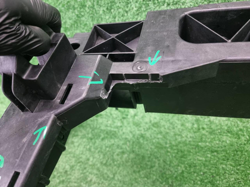 Телевизор Geely Tugella (2019-2024)