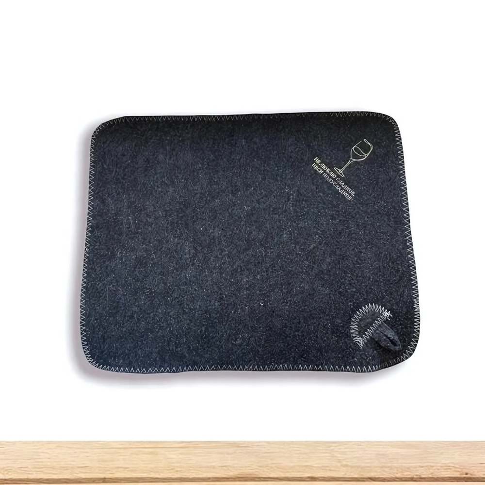 Коврик банный серый с вышивкой «Не люблю сладкое, неси полусладкое»