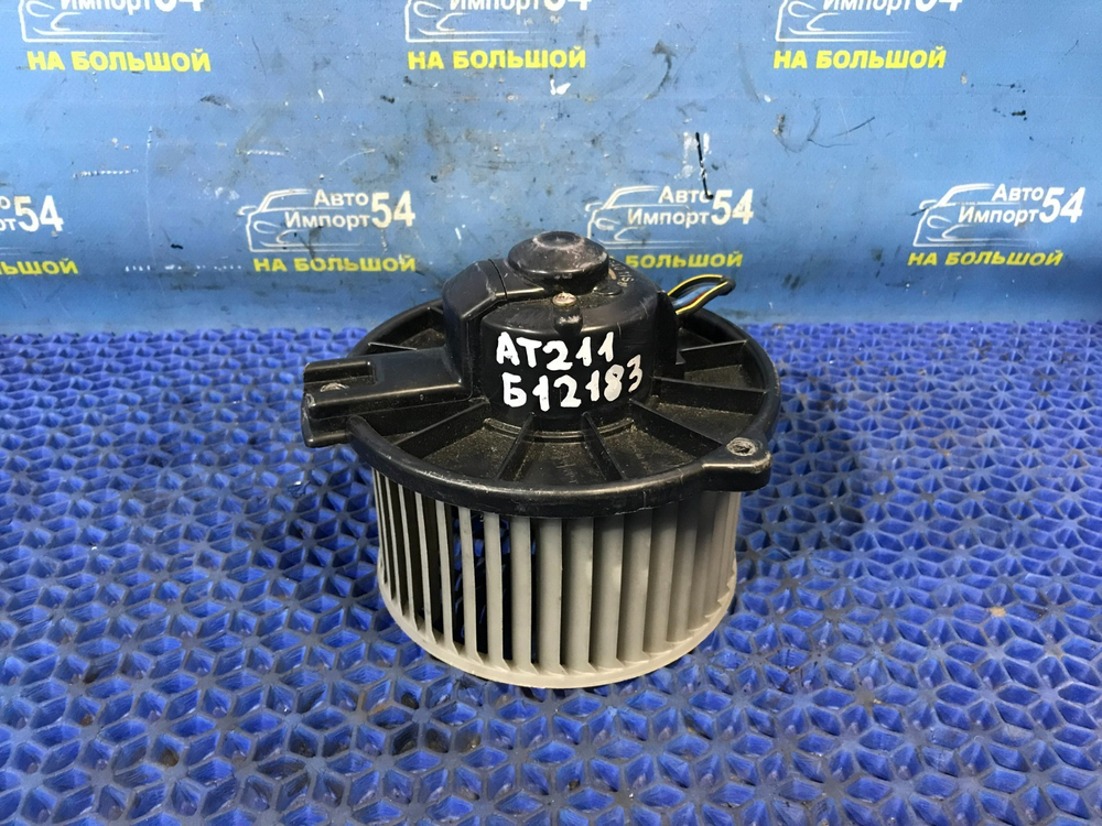 Моторчик печки TOYOTA CARINA 1996-2001