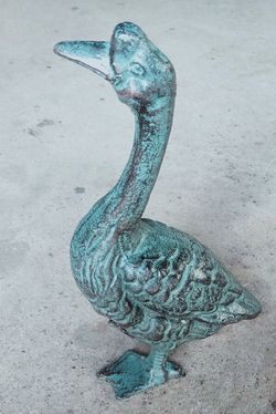 Iron Garden Фигурка декоративная Гусь